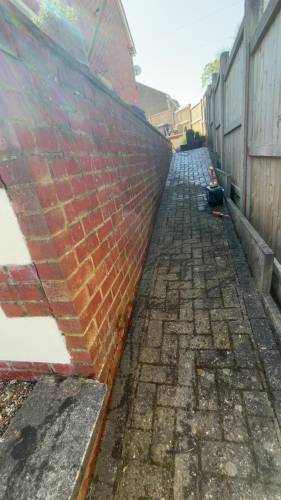 Side path before cleaning
